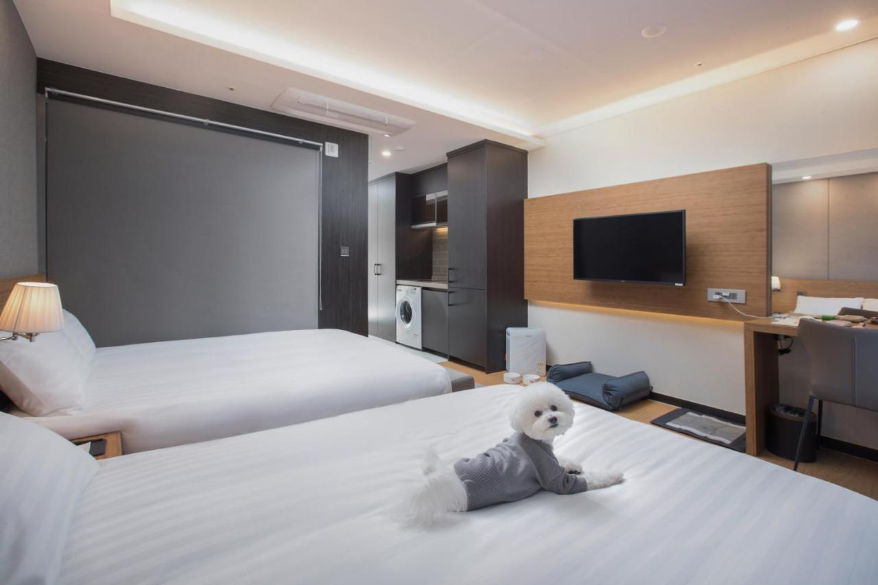 Utop Marina Hotel & Resort Yeosu Bagian luar foto