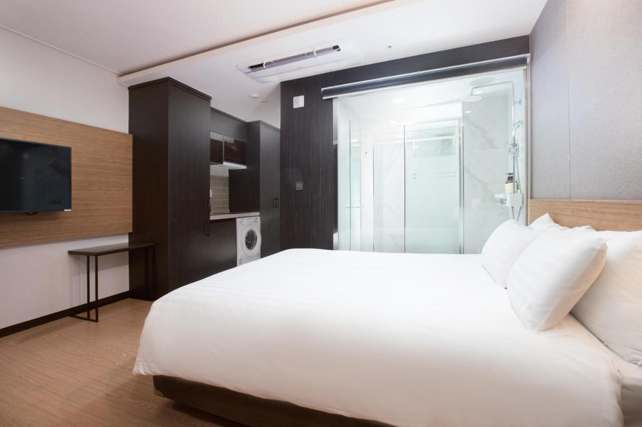 Utop Marina Hotel & Resort Yeosu Bagian luar foto