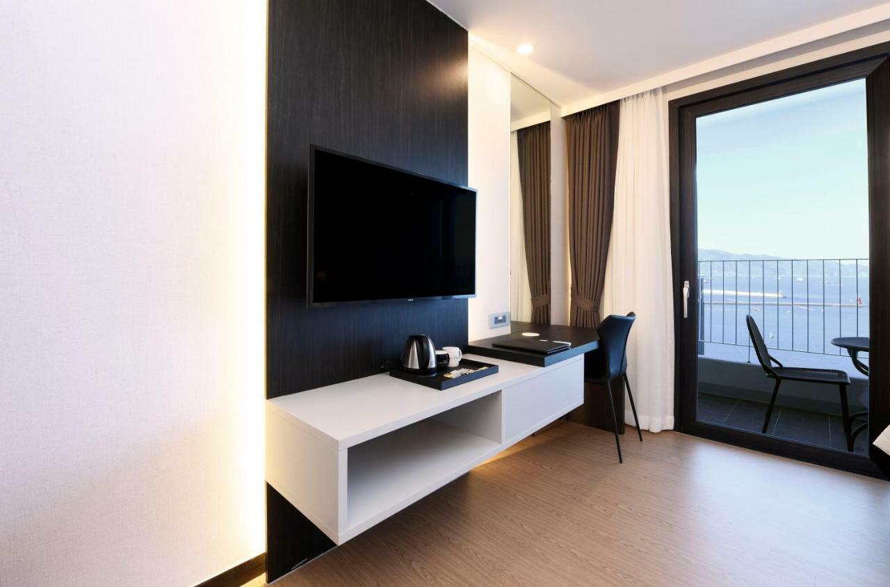 Utop Marina Hotel & Resort Yeosu Bagian luar foto